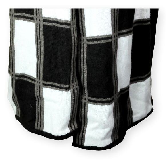 Chico's Black White Patchwork Open Tunic Sweater Vest 16 - Picture 8 of 9